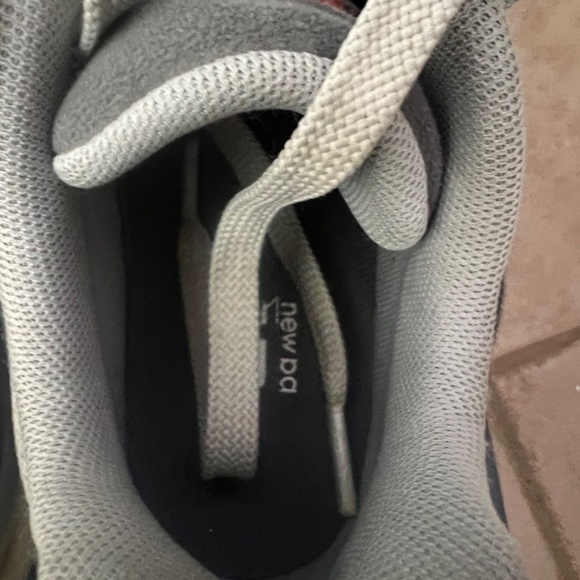 New Balance Kids 9060 Grey/Grey Size 13C - Picture 12 of 16